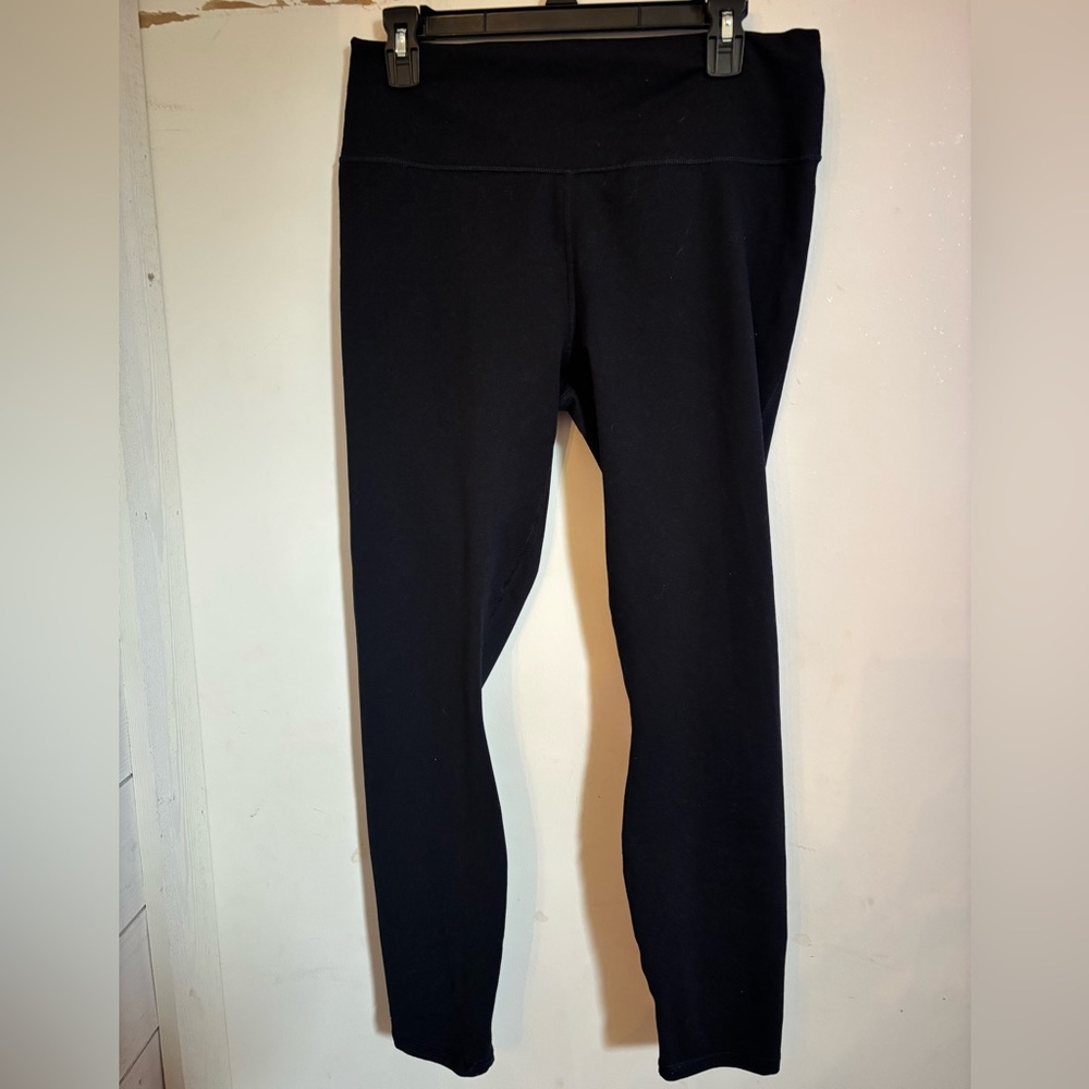 Fabletics Define PowerHold High-Waisted Legging